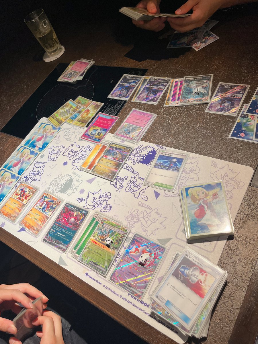 ✦・┈┈┈┈┈┈┈┈ ・✦

　ボドゲやカードゲーム
　　各種遊べます♪

✦・┈┈┈┈┈┈┈┈ ・✦

サクッと遊べるボドゲから、
じっくり遊べる話題のカードゲームまで
様々なゲームも無料で遊べます‼️🎲

1vs1はもちろんのこと、
お隣の方も巻き込んで大盛り上がりすることも🥳

#ポラナイ