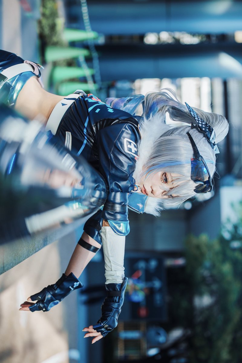 『　余　白　』