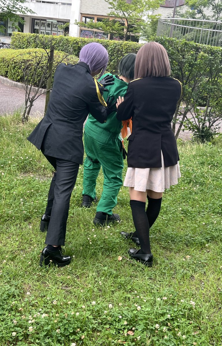 撮影会を見守ってるモブ視点でとても眼福かつ楽しかったです……🥰🫶💕💕