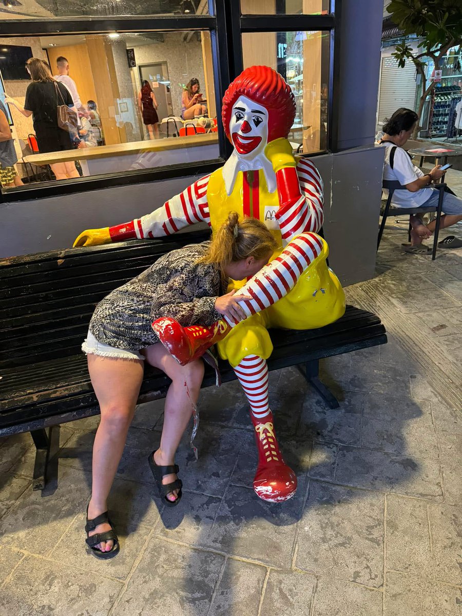 Joe G (@eastendjoe) on Twitter photo In other news <a href="/mtgreenee/">Marjorie Taylor Greene ๐บ๐ธ</a> was spotted outside a McDonaldโs. In other news <a href="/mtgreenee/">Marjorie Taylor Greene ๐บ๐ธ</a> was spotted outside a McDonaldโs.