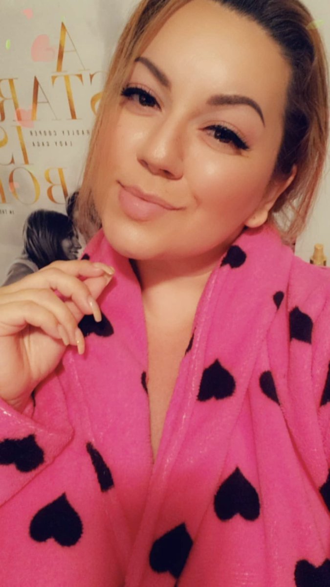 Hello everyone , Happy Sunday 
Like and follow,let happy together 😍😆🥰