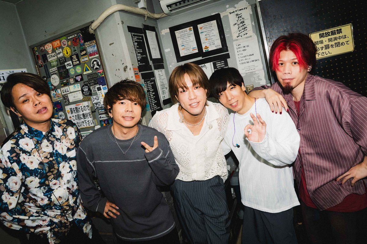 LOCAL_CONNECT's tweet photo. 本日、KYOTO MUSEにて

LOCAL CONNECT
10th Anniversary Oneman Tour
「Connect Youth」-京都編-

ツアー1本目ご来場いただいた皆様！KYOTO MUSEスタッフの皆様！
ありがとうございました🔥

地元京都最強にかっこいいフロアでした🔥ツアー行ってきます🫡

photo by @momoko_8k https://t.co/Bpnx44TieA