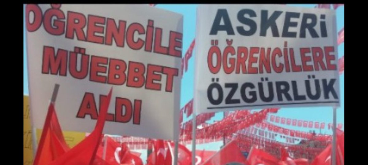 <a href="/ZamHaberAjans/">ZAM Haber</a> Babam askerlik görevini yaparken Komutan Cepeye gönülü gitmek isteyen 1 adım öne çıksın diyo Babam arkadaşı öne çıkıyo gemiyle GKoreye gidiyo Gazi olan Babam Vefat edene kadar Şerefiye aylıgı gönderen,GKore Tsk Özel günde tebrik gönderiyo Dedesinin madalyaları Canım Oglumada,,++