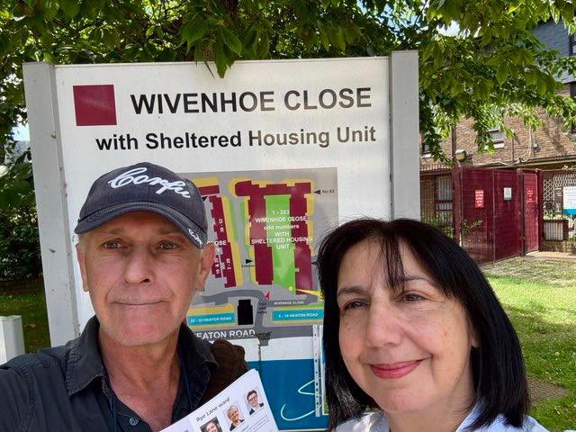 Jasmine Ali (@jasmine_ali) on Twitter photo Out with Marq Bailey on the Consort catching up with our awesome neighbours in Rye Lane on the <a href="/SouthwarkLabour/">Southwark Labour</a> doorstep 🌹 Out with Marq Bailey on the Consort catching up with our awesome neighbours in Rye Lane on the <a href="/SouthwarkLabour/">Southwark Labour</a> doorstep 🌹