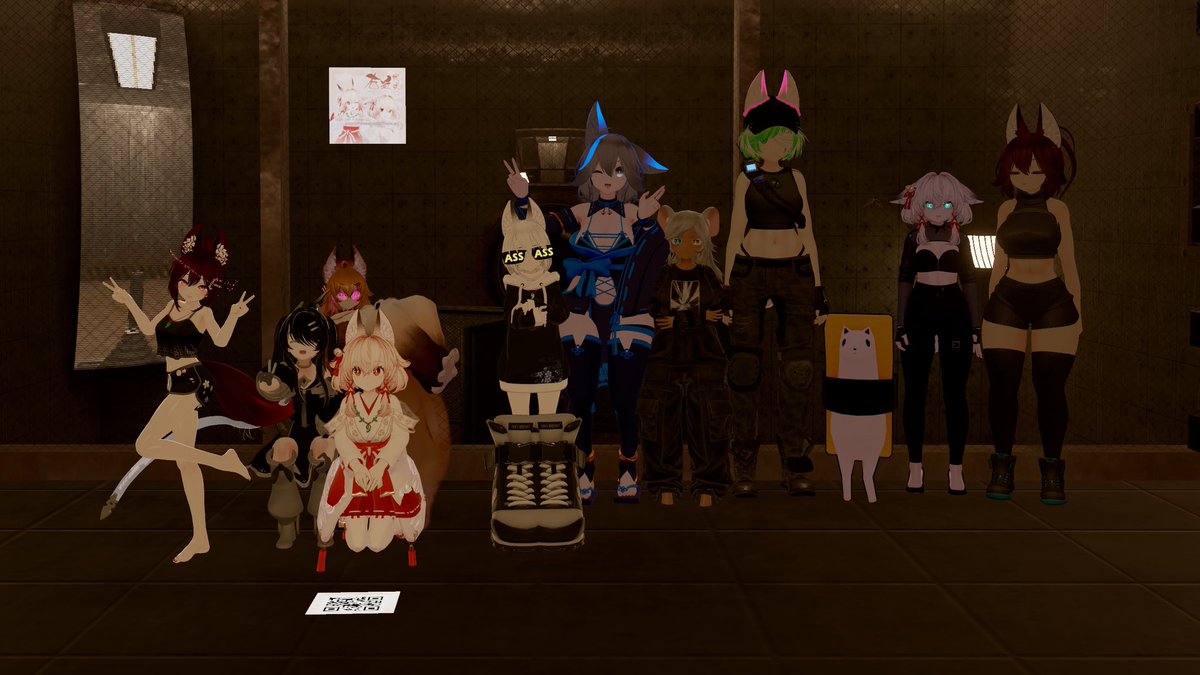 Photos from the #UkonXL Meetup/Game Night on 6/14! We had a lot of fun :3