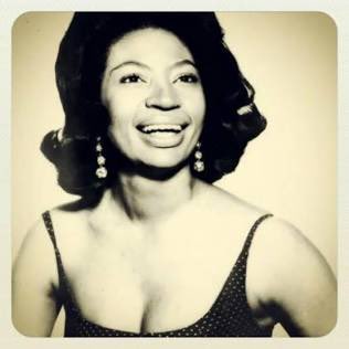 LoniLove's tweet image. Rest in peace Queen .. thank you for the great years of entertainment…