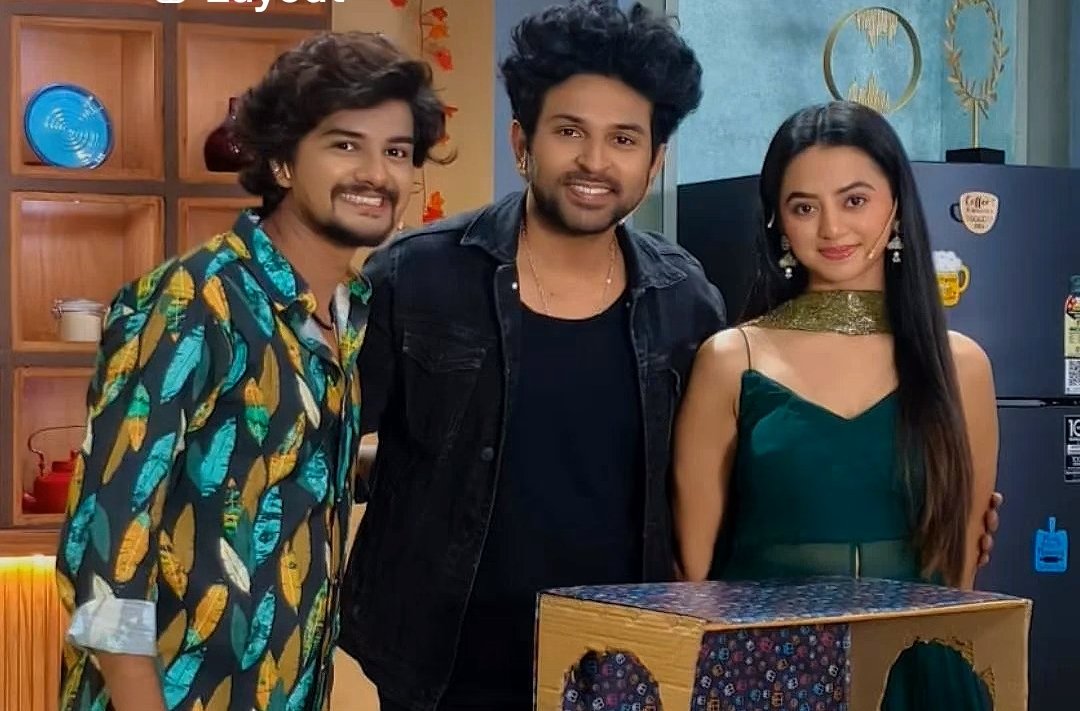 Reshma43620988's tweet photo. #deda promotions
#HellyShah #HellyHolics #Hellykelog https://t.co/pREqJgFqVZ