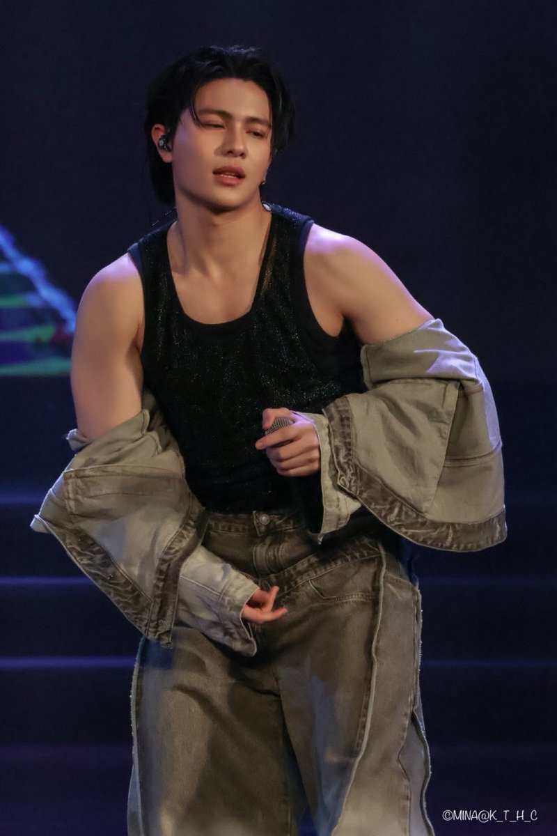 iamyourja's tweet photo. เอาดีๆ ไม่เล่น https://t.co/AfEC2xamee