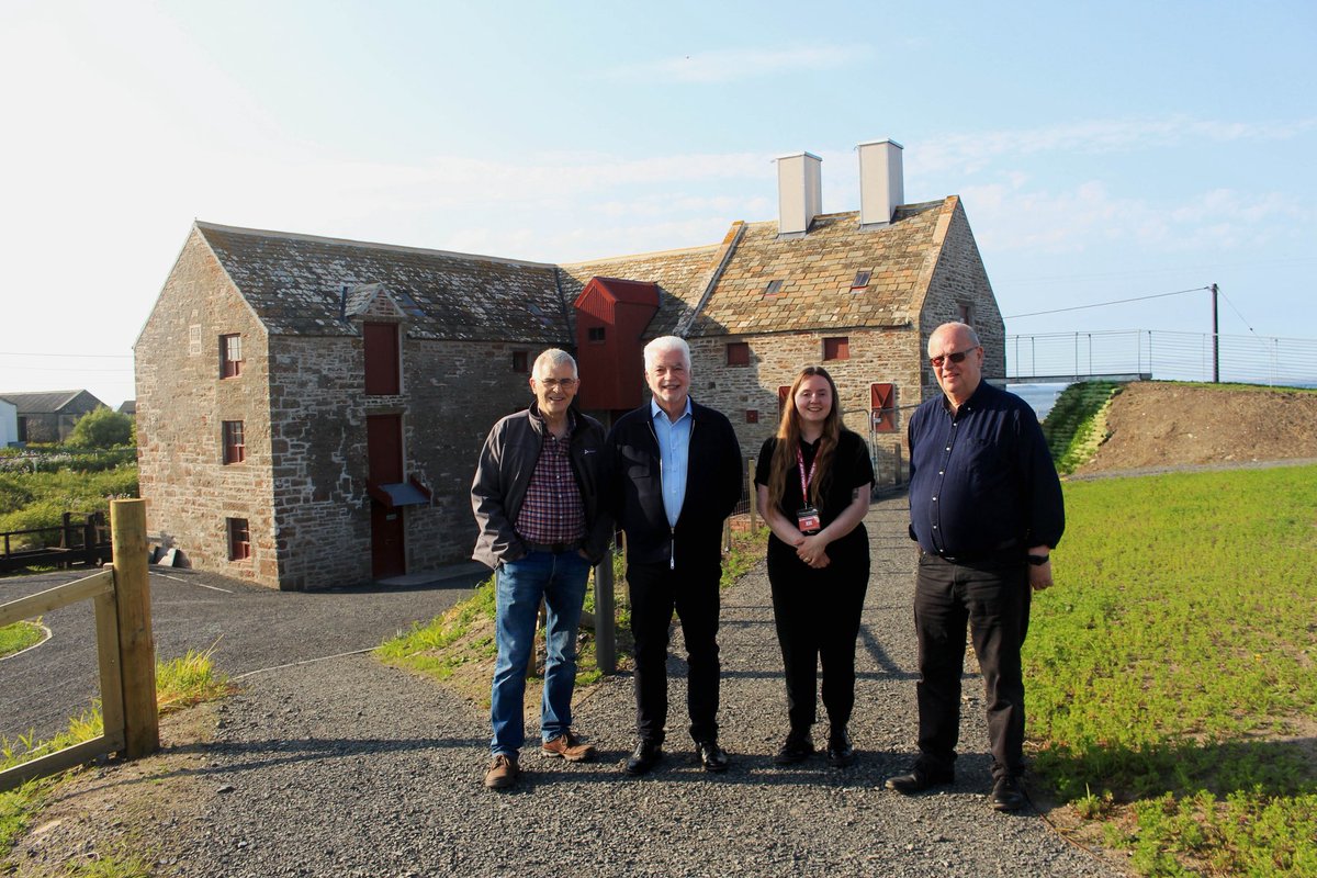 Billy Kay tweet media