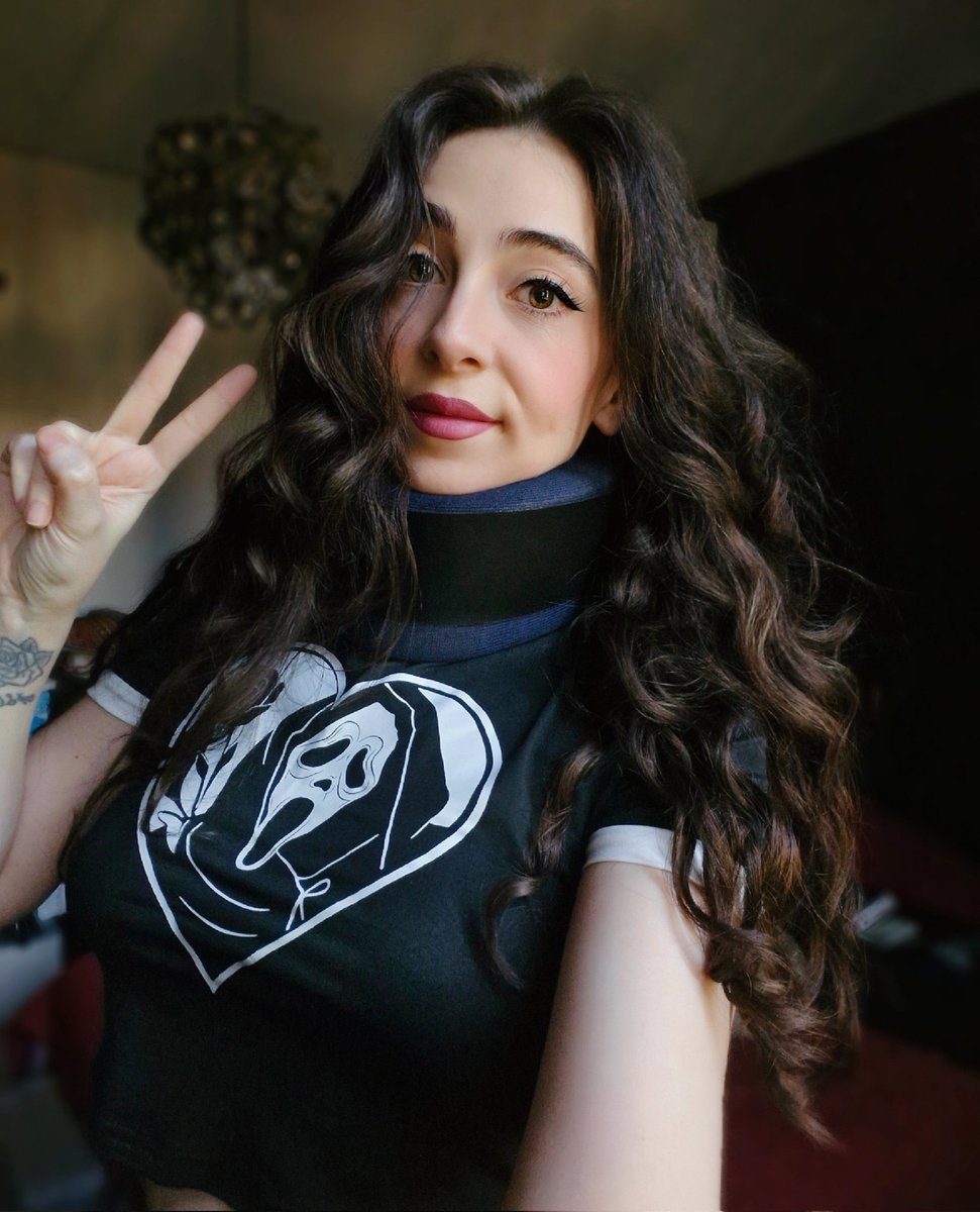 Krystine Art 🎨 tweet media