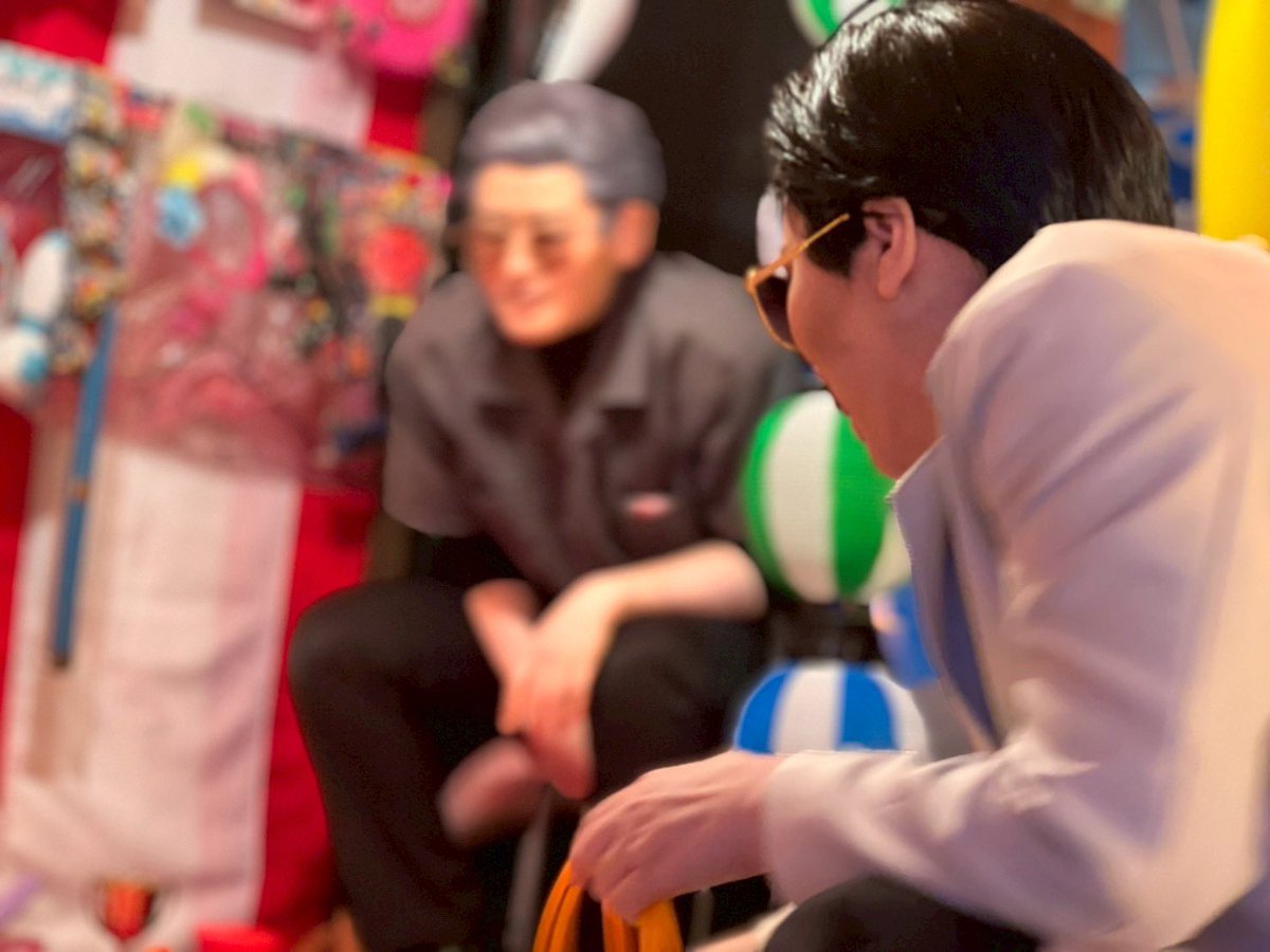 cos/トワウォ 龍捲風

※全てに注意
三兄貴合わせ〜！！速報！
ジャンル初出し龍兄貴〜きくらげさんウナマイありがとう〜😭😭😭