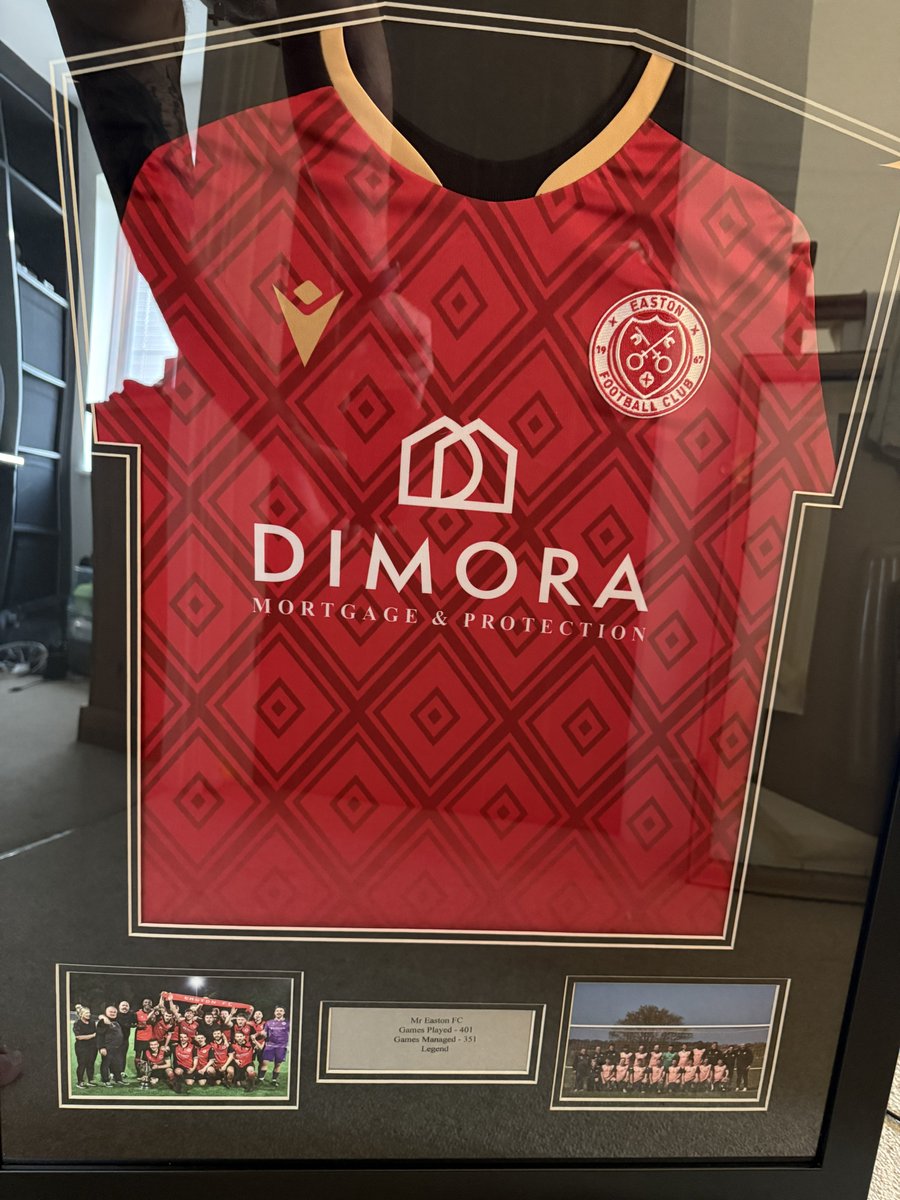 Chris Brownbridge (@brownbridge) on Twitter photo Big thank you to the Easton boys for this last night. Specifically <a href="/hrutherford7/">Hayden Rutherford</a> <a href="/joshdennyy_/">Josh</a> and <a href="/TomWright69er/">Tom Wright</a>. Means a lot. ❤️ Big thank you to the Easton boys for this last night. Specifically <a href="/hrutherford7/">Hayden Rutherford</a> <a href="/joshdennyy_/">Josh</a> and <a href="/TomWright69er/">Tom Wright</a>. Means a lot. ❤️