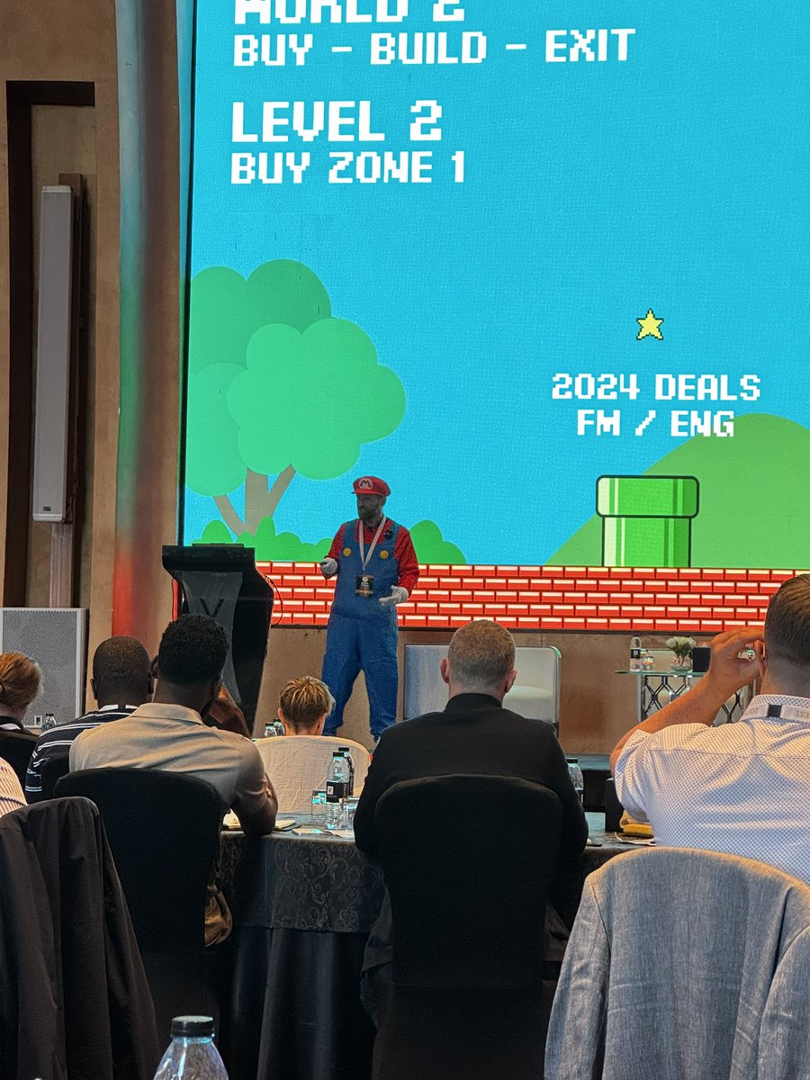So this happened today 🤣

Was honoured to be a Keynote speaker today at the largest M&amp;A community in the world the Harbour Club during their deal fest event here in Dubai 

Taken back by the feedback from everyone whom attended my phone has been pinging non stop and thanks to