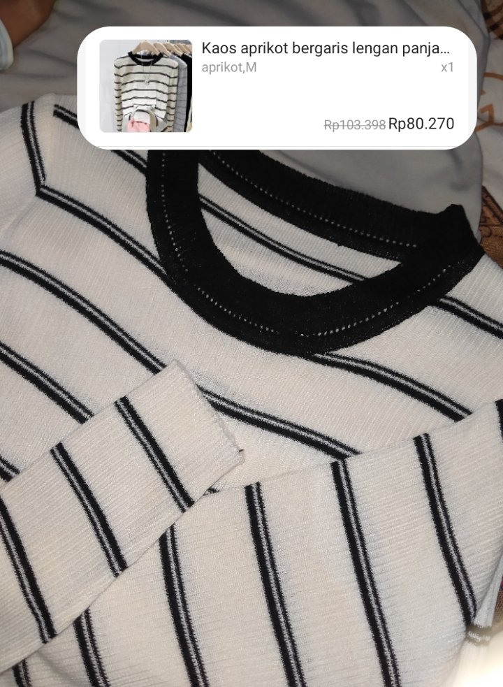 alsa_bie's tweet image. baru bgt unboxing ternyata kekecilann😭😭
UK L ya, ketat buat bb up to 45
bahan knit rajut
70k aja plis dibeliii ya 

s.shopee.co.id/AA5bUYdw97