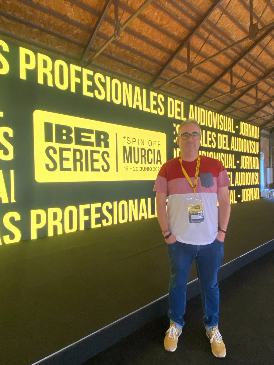 Seguimos creciendo como sector‼️
Éxito de la I Edición del Spin off de <a href="/iberseries/">Iberseries</a> Murcia. 
Como colofón, se han entregado los I Premios del Audiovisual de la Región de Murcia.
Enhorabuena a <a href="/la7tele/">La 7</a> por la organización❤️🎥

#iberseriesmurcia #megustaelcine #atope #joaquinuco