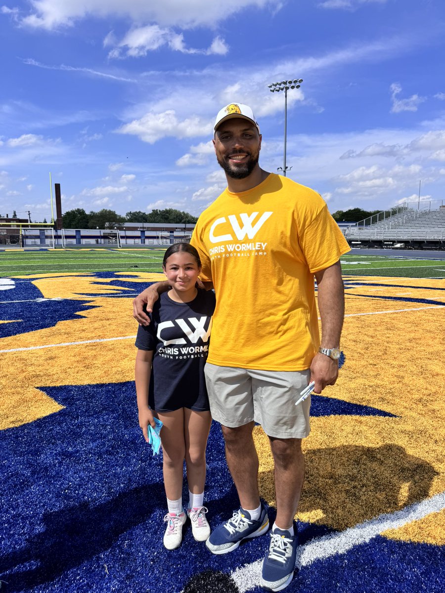 Shouts out to <a href="/Chris_Wormley43/">Chris Wormley</a> for putting on a great camp!! Would love to see him in a <a href="/Jaguars/">Jacksonville Jaguars</a> jersey, great edge depth and the ultimate community guy!! Good luck on ur future and it’s always #WhitmerPantherNation forever!!