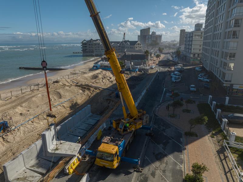 CityofCT's tweet photo. Strand seawall upgrade making excellent progress
Read more: https://t.co/d5N55j4nzB
#SpatialPlanningandEnvironment https://t.co/Y7fx4m37Hv