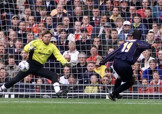 Football90s_'s tweet photo. https://t.co/rWVcSnkyB2