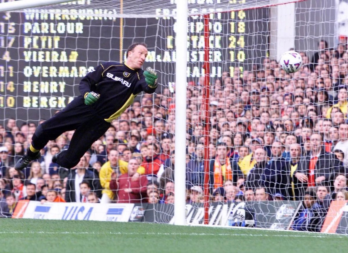 Football90s_'s tweet photo. https://t.co/rWVcSnkyB2