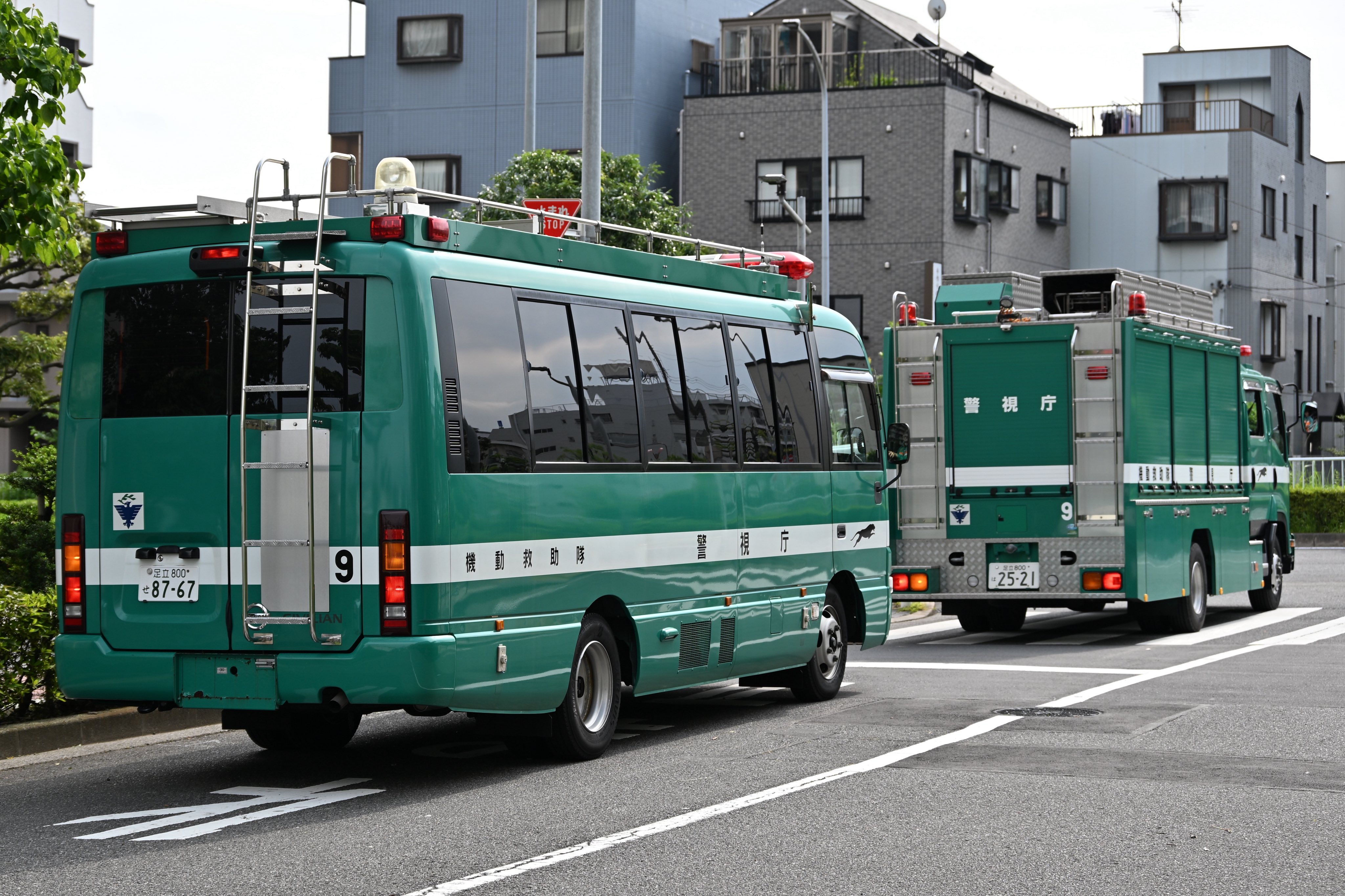 日産シビリアン LV-N142 警視庁機動救助隊