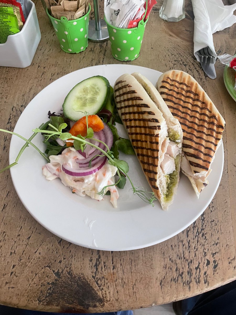 houndtrail's tweet photo. Chicken Panini with Pesto. Get it at The Lime Lounge, Bakewell. Top grub #bakewell #limelounge #derbyshire https://t.co/CpqlxX5lzs
