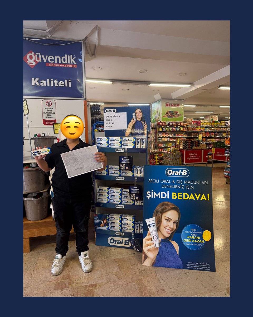 sumergidaas's tweet photo. Karneni getir, hediyeni kap! 🎉
Küçük misafirlerimize karne hediyesi olarak Oral-B diş macunu hediye ettik. Tatilin keyfini sağlıklı gülüşlerle çıkarın! 🦷✨
#KarneHediyesi #OralB #SağlıklıGülüşler #SümerGıda https://t.co/PV0HVvJNAc
