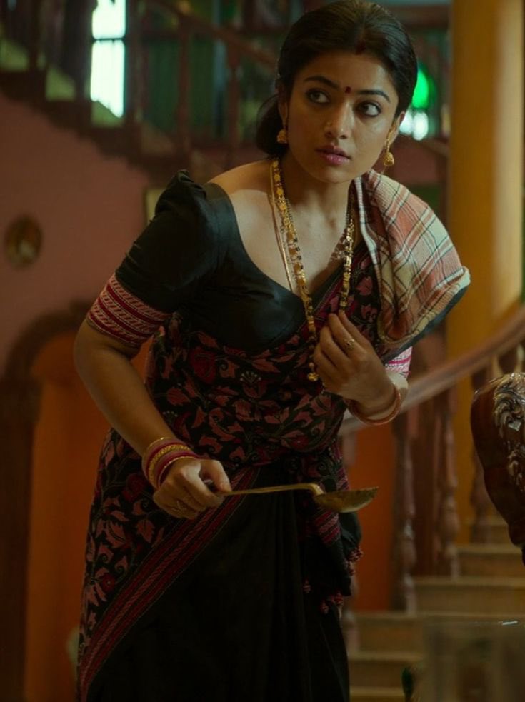 When you are working as a maid in your ex wife's house and being busy with cooking in the kitchen and hear your ex wife and her husband fucking and her screaming in pure pleasure

Tonight you'll also get the same womanly pleasure from your watchman husband when he fucks you raw😂