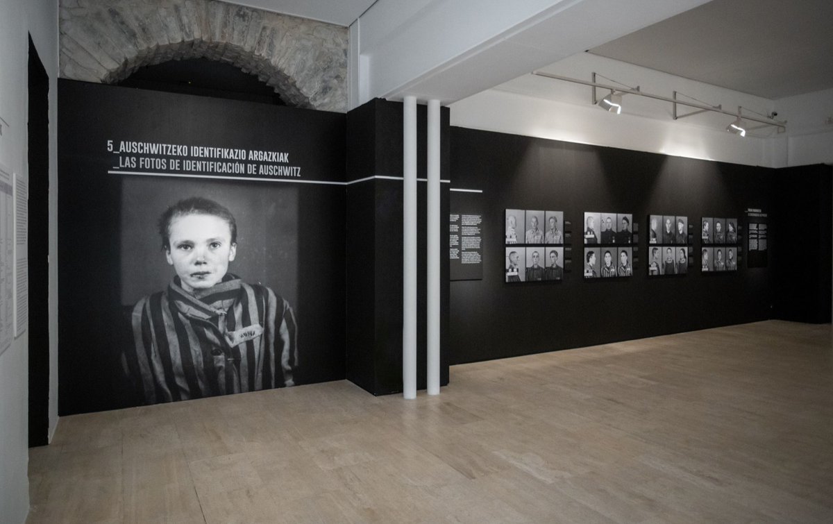 We all have a mental image of what #Auschwitz was, but is it really objective, and is it free of prejudices acquired from literature, cinema or even the images of the camp itself?

#SeeingAuschwitz exhibition invites us to reflect on it with the photographic legacy of the camp.