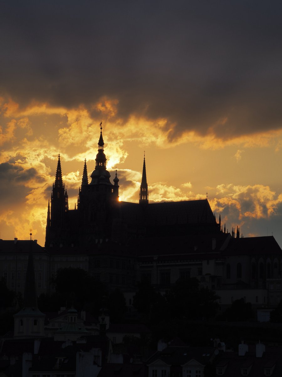 itsrapha83's tweet image. My goal is to beautify your timeline with my photos :)