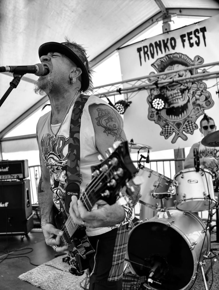 MATANDO GRATIX tweet media