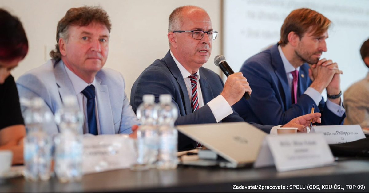 MUDr_TomPhilipp's tweet image. VELKÁ POLITICKÁ DEBATA ČESKÉ LÉKAŘSKÉ KOMORY 💊🩺
Diskuze se stínovými ministry parlamentních stran
CO ČEKÁ LÉKAŘE, PACIENTY A ČESKÉ ZDRAVOTNICTVÍ PO PARLAMENTNÍCH VOLBÁCH?
Klíčové otázky zdravotní politiky:
Udržitelnost financování:
1. Restrukturalizace akutní lůžkové péče…