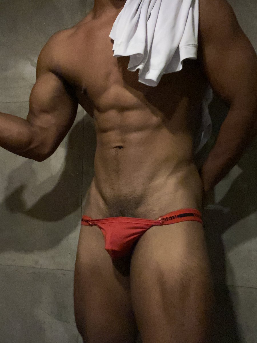 KuyadaksC's tweet photo. Hi 🔥Subrang init dito kaya nag hubad nalang ako para malamig 🥵

abeyylable po ang tg channel ko dm lang po sa gusto mag avail ng Jackols veds with sex guy🔥💦 https://t.co/BIv5ZFCSfB