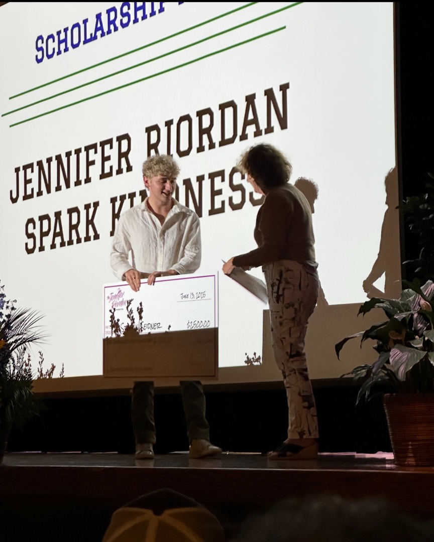 JRiordanABQ's tweet image. Congratulations to Stefan Seidner, tour 2025 recipient of the JRF Scholarship at Colchester HS! Stefan truly embodies our mission to always be kind, loving, caring, and sharing. We’re so proud to support students who inspire others through compassion and character. #SparkKindness