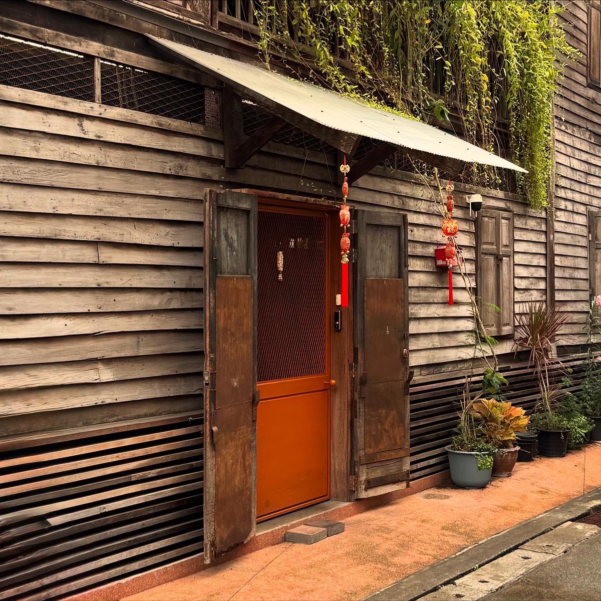 talkastev's tweet photo. Spaces tell stories — sometimes louder than people. https://t.co/e9RByxD6BW