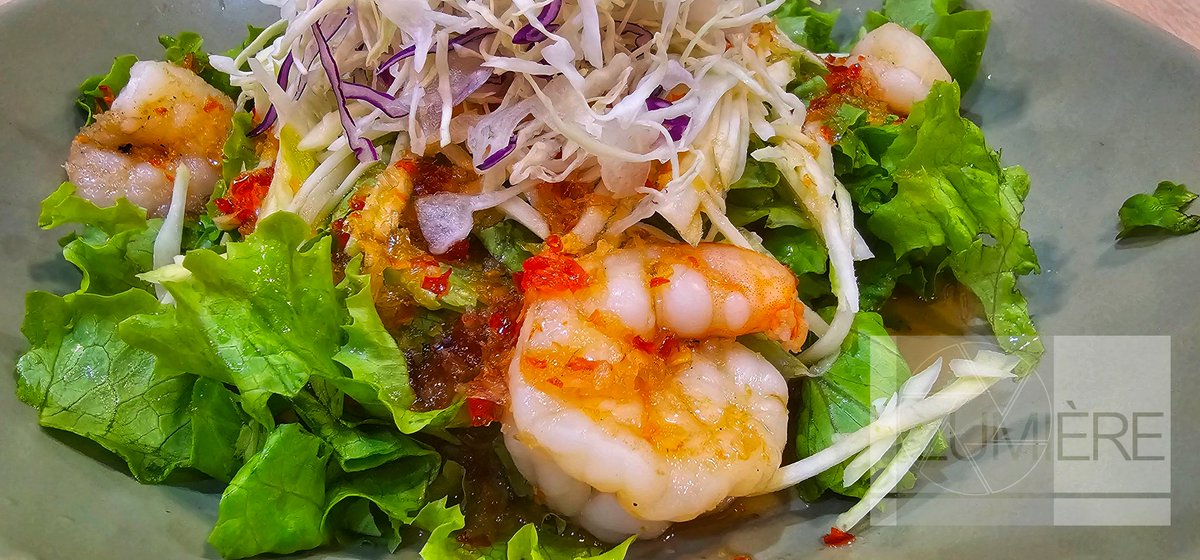 FOODSpectral's tweet image. salad.. mango &amp;amp; shrimp.. best combo ever..
#shrimpsalad #salad