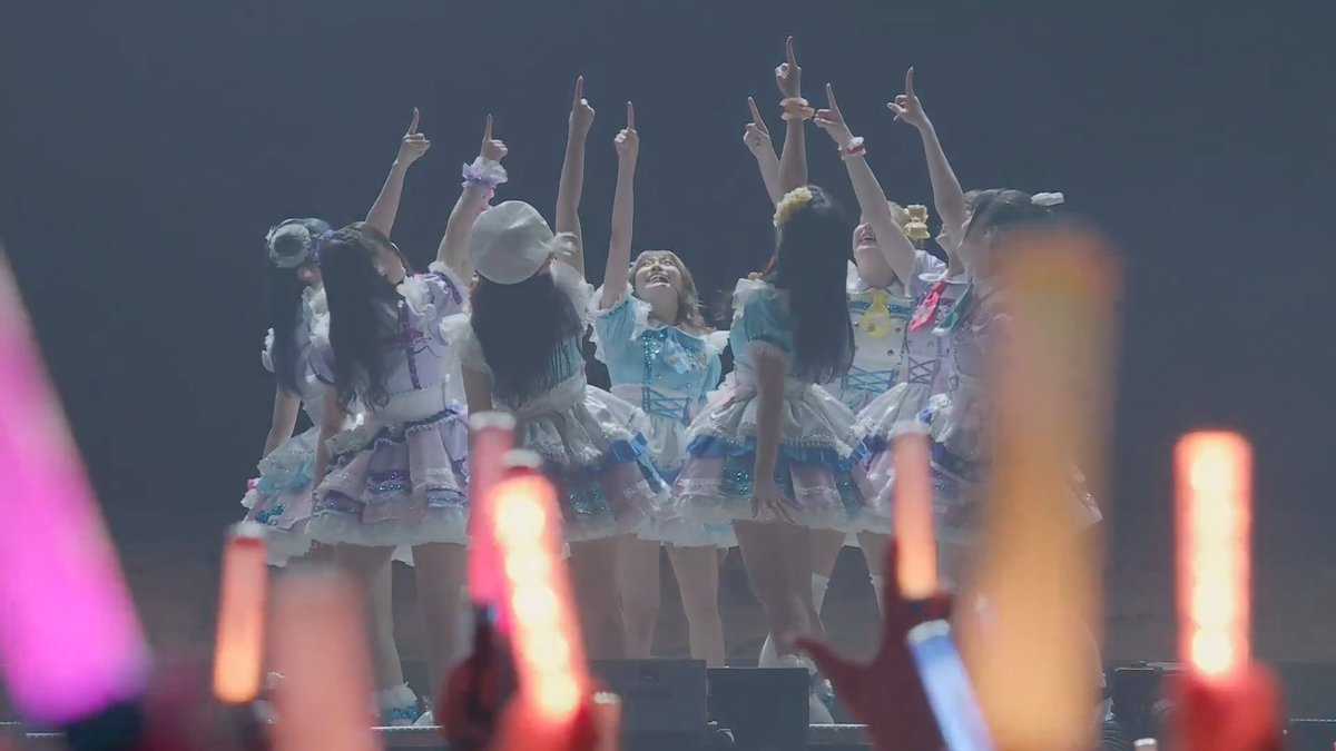 sambyyl's tweet photo. obrigada por tudo aqours, obrigada por todo o esforço e dedicação que cada uma de vocês tiveram, obrigada por fazerem parte da minha vida e por terem feito ela ser melhor, eu amo vocês do fundo do meu coração. https://t.co/GBoWqTw6Hf