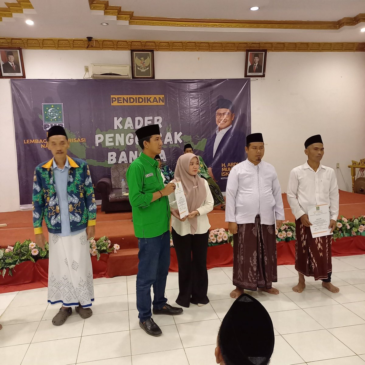 Marwan_Dasopang's tweet photo. Moment seremonial acara penutupan Kegiatan Pendidikan Kader Penggerak Bangsa (PKPB) DPP PKB di Gunungtua, Padang Lawas Utara, pada tanggal 20 s.d 22 Juni 2025.
#marwandasopang #dprri #komisiviii #dpppkb #pkpb https://t.co/ADoh0WYNkg