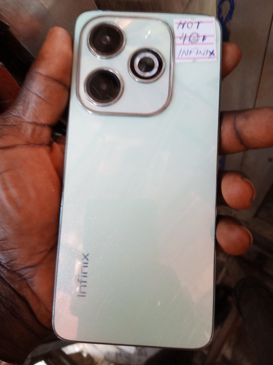 KingSolomonPet's tweet photo. For your phones and accessories contact King Solomon Phone World Limited.
Email kingsolomonphoneworld@yahoo.com
kingsolomonphoneworld493@gmail.com
Whatsapp and WeChat
             +2347034828199
              +2347011484477 https://t.co/SqpJWky9oP