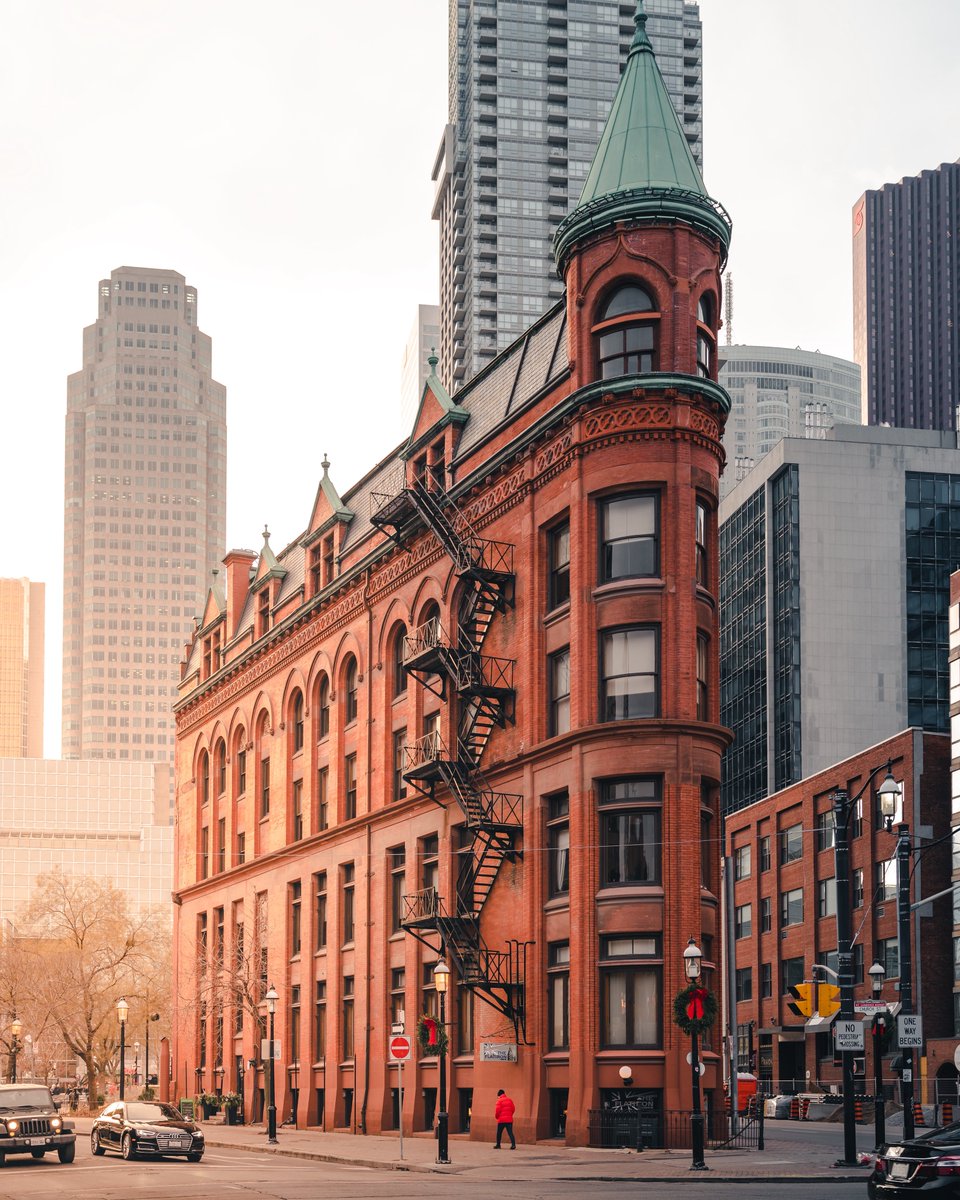 a photo I took of #Toronto 🇨🇦🍁