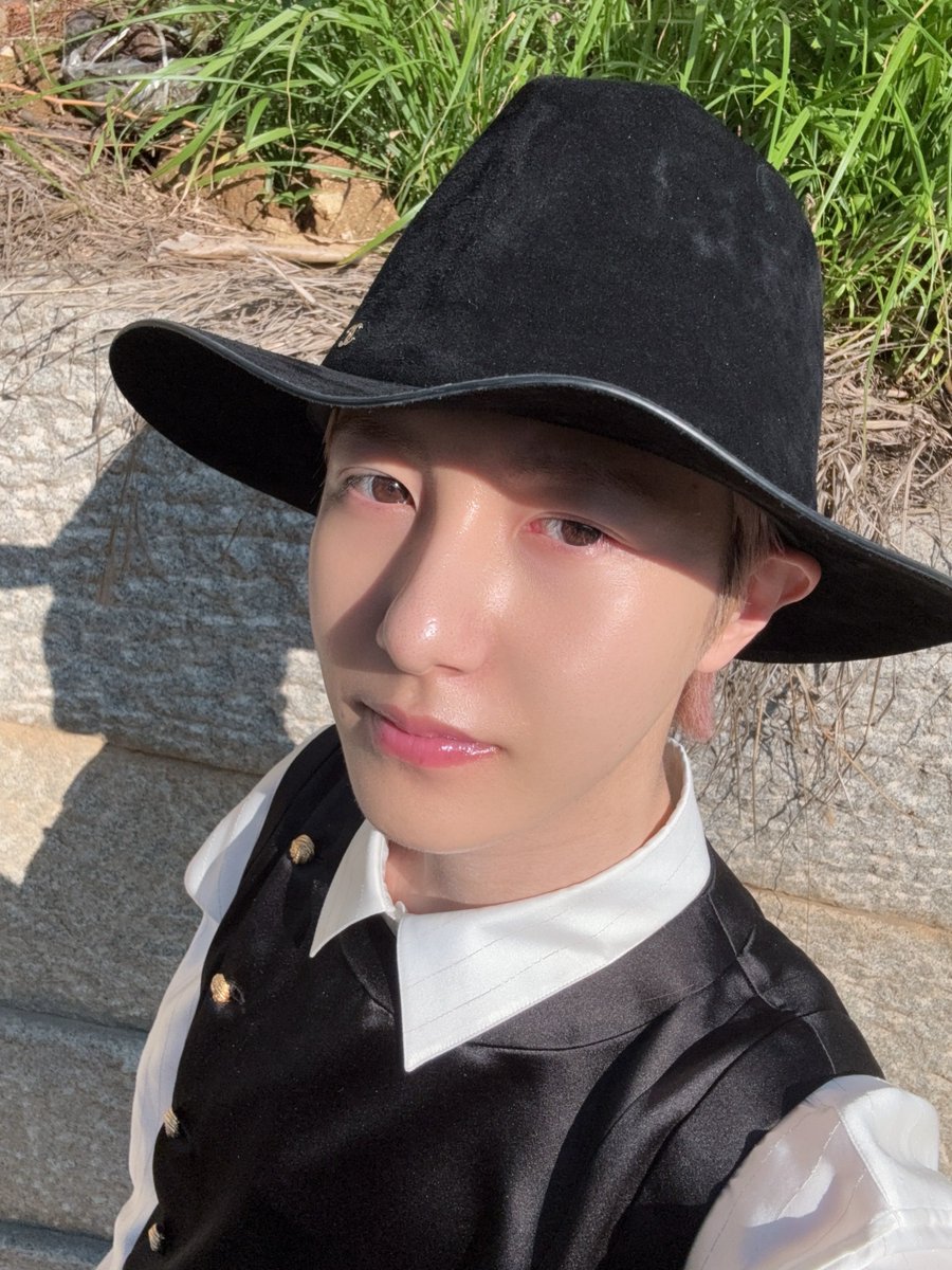 renjeonah's tweet photo. 250622 renjun bbl https://t.co/jFQT5OaDs0