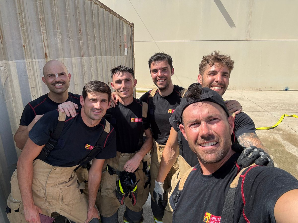 Vaya semanita!♥️   🔥🚒💨