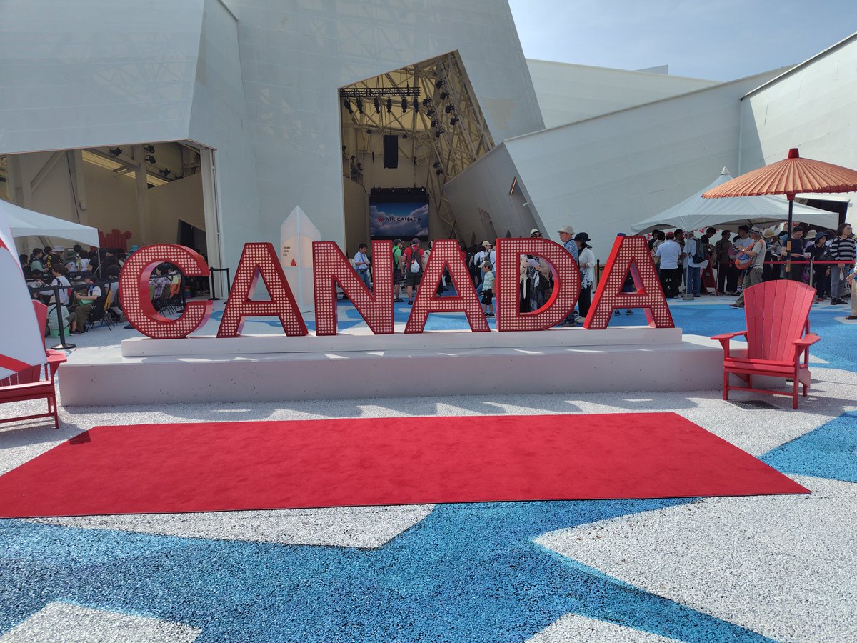 万国博覧会

行ったパビリオン
・サウジアラビア
・インド
・フューチャーライフビレッジ
・カナダ
・日本館
なおアメリカに並び中