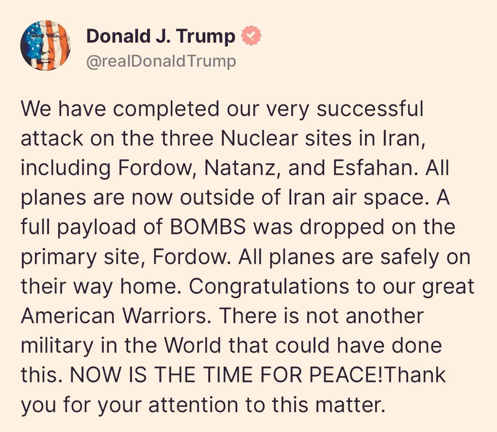 Sam02121989's tweet photo. TRUMP IS A TERRORIST!✅ https://t.co/cgPgA7UjpJ