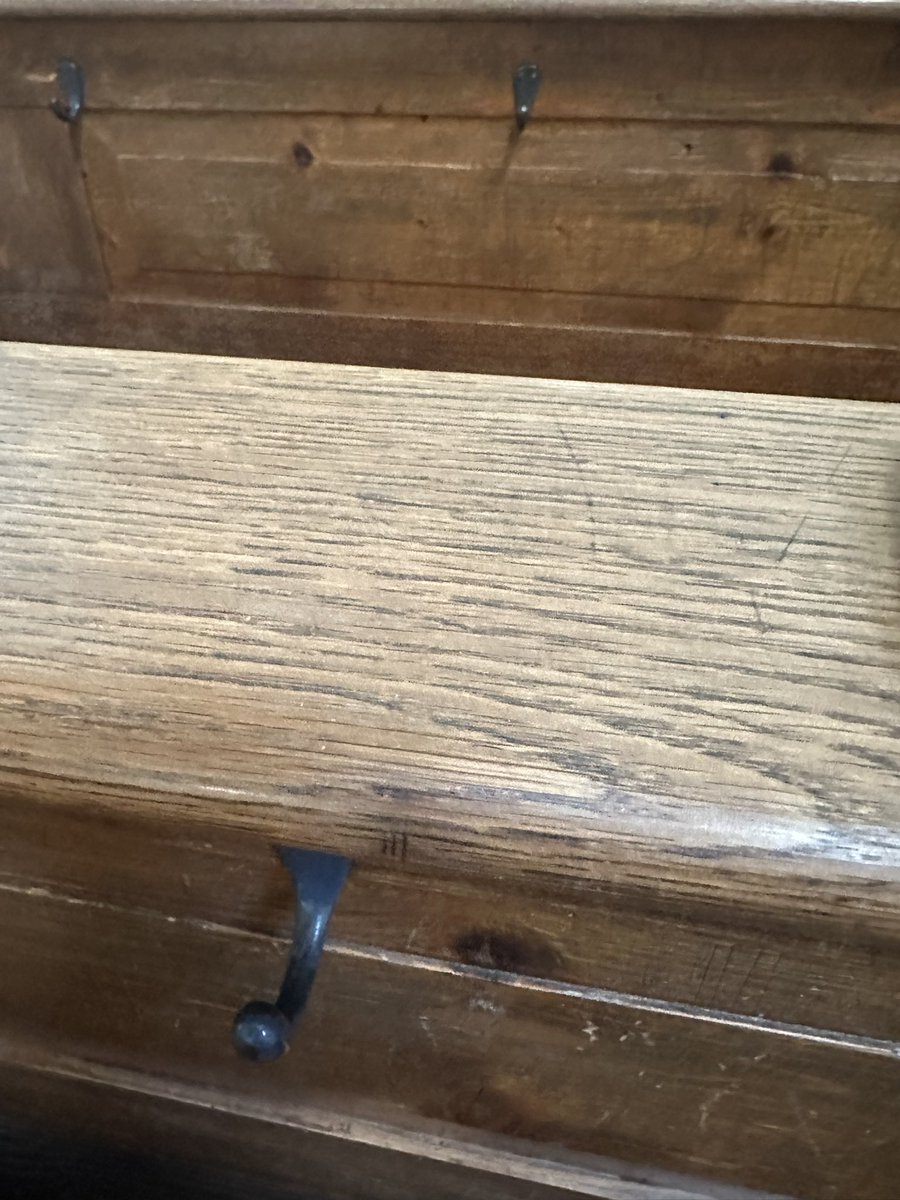 Sonntagmorgens in die Kirche gehen und Erik Ahrens ärgern. Zwei Fliegen mit einer Klatsche.