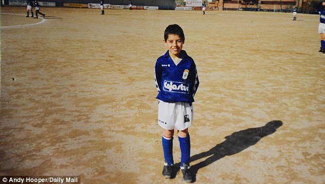 La Liga & Beyond (@laligaandbeyond) on Twitter photo Age 8 he joins <a href="/RealOviedo/">Real Oviedo</a>
Age 18 he has to leave due to the situation the club is in
In 2012 he spearheads the campaign with Juan Mata and Michu to save the club and buys shares
In 2023 he returns on the minimum wage
In 2025 he scores the equaliser in the play-offs final Age 8 he joins <a href="/RealOviedo/">Real Oviedo</a>
Age 18 he has to leave due to the situation the club is in
In 2012 he spearheads the campaign with Juan Mata and Michu to save the club and buys shares
In 2023 he returns on the minimum wage
In 2025 he scores the equaliser in the play-offs final