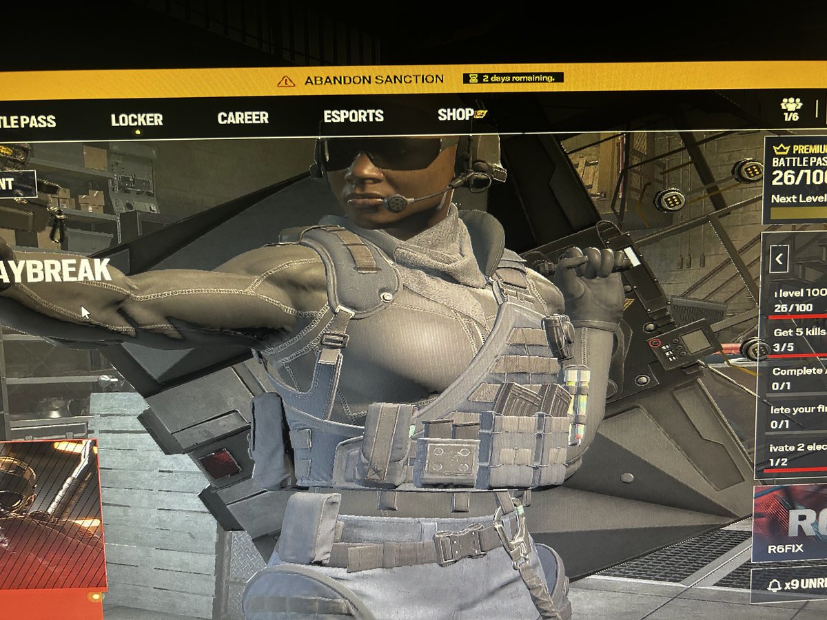 shimeji_x's tweet photo. @UbisoftSupport
My game crashed and I got a 48-hour ban.
This is NOT my fault. The game is unstable since the X update.
Fix your servers and stop punishing players for your bugs.
#FixSiege #RainbowSixSiege #R6SX https://t.co/vrvkWySLKE