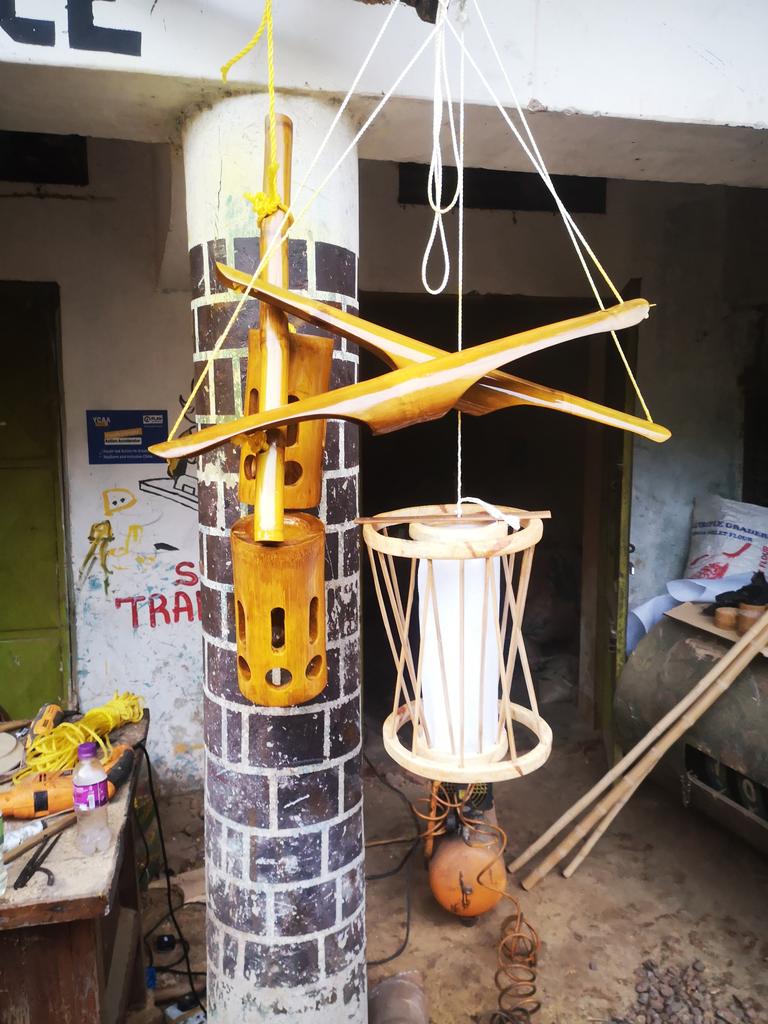 AbdallahMachy's tweet photo. @CenterBamb75658  bamboo  is a  great from God   with the ability to produce  number of products  #YCAA  project https://t.co/uQib02LJ9J