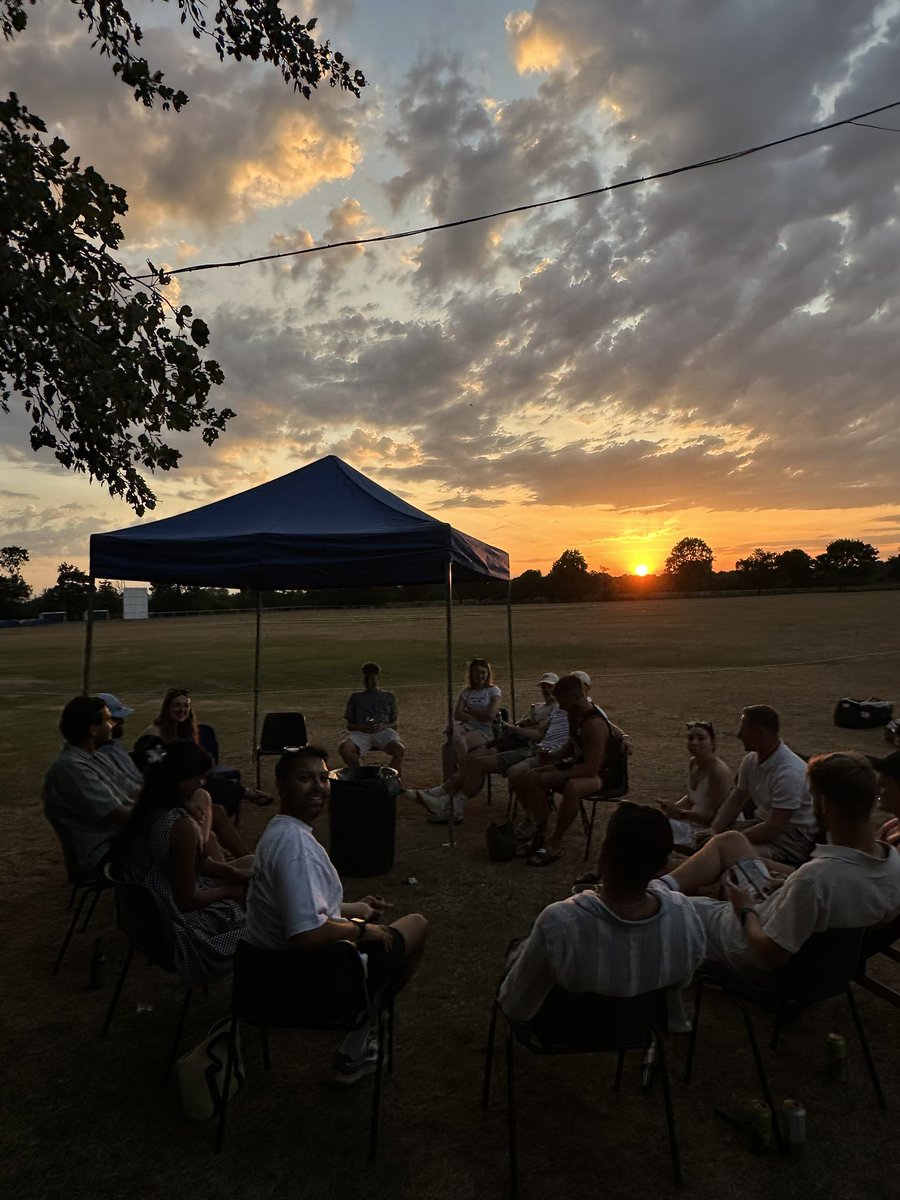 What a day at The Warren for the annual VP's Day. 
Tom and H Wisson sizzled the sausages and the cider was cold and refreshing! @hawkstone

The 1st cruised to victory winning by 180+ runs after putting on 313 runs in the 1st innings.