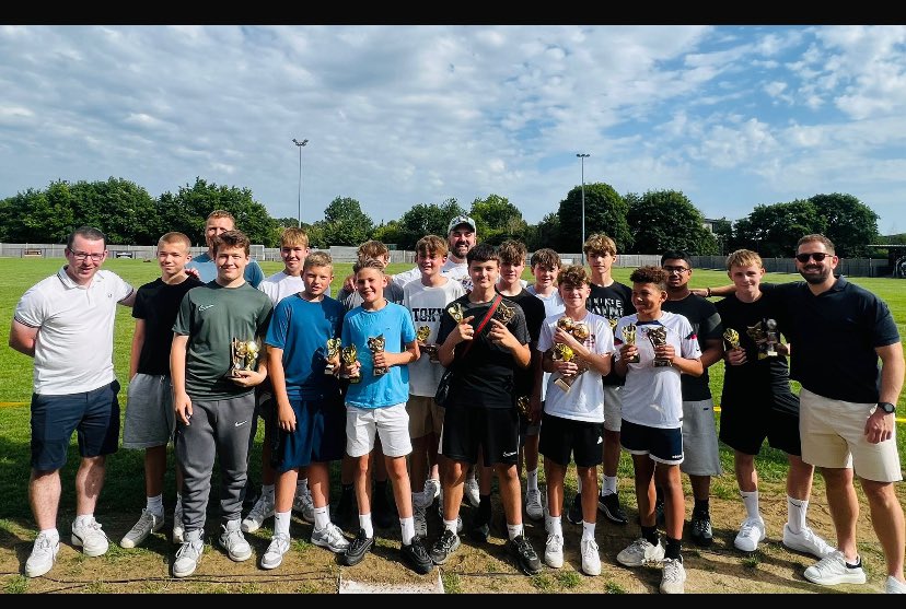 What a great day at the club yesterday , celebrating the achievements of all the grass roots teams this season at the end of season awards day 🏅🏆

Well done to the u14s greens who had a very good season , winning their Saturday league 🥇