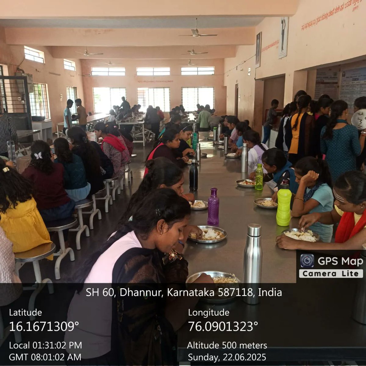 Lunch MDRS dhannur  #SocialAudit_SWDMeals #SocialWelfare_Karnataka <a href="/SWDGoK/">ಸಮಾಜ ಕಲ್ಯಾಣ ಇಲಾಖೆ</a>